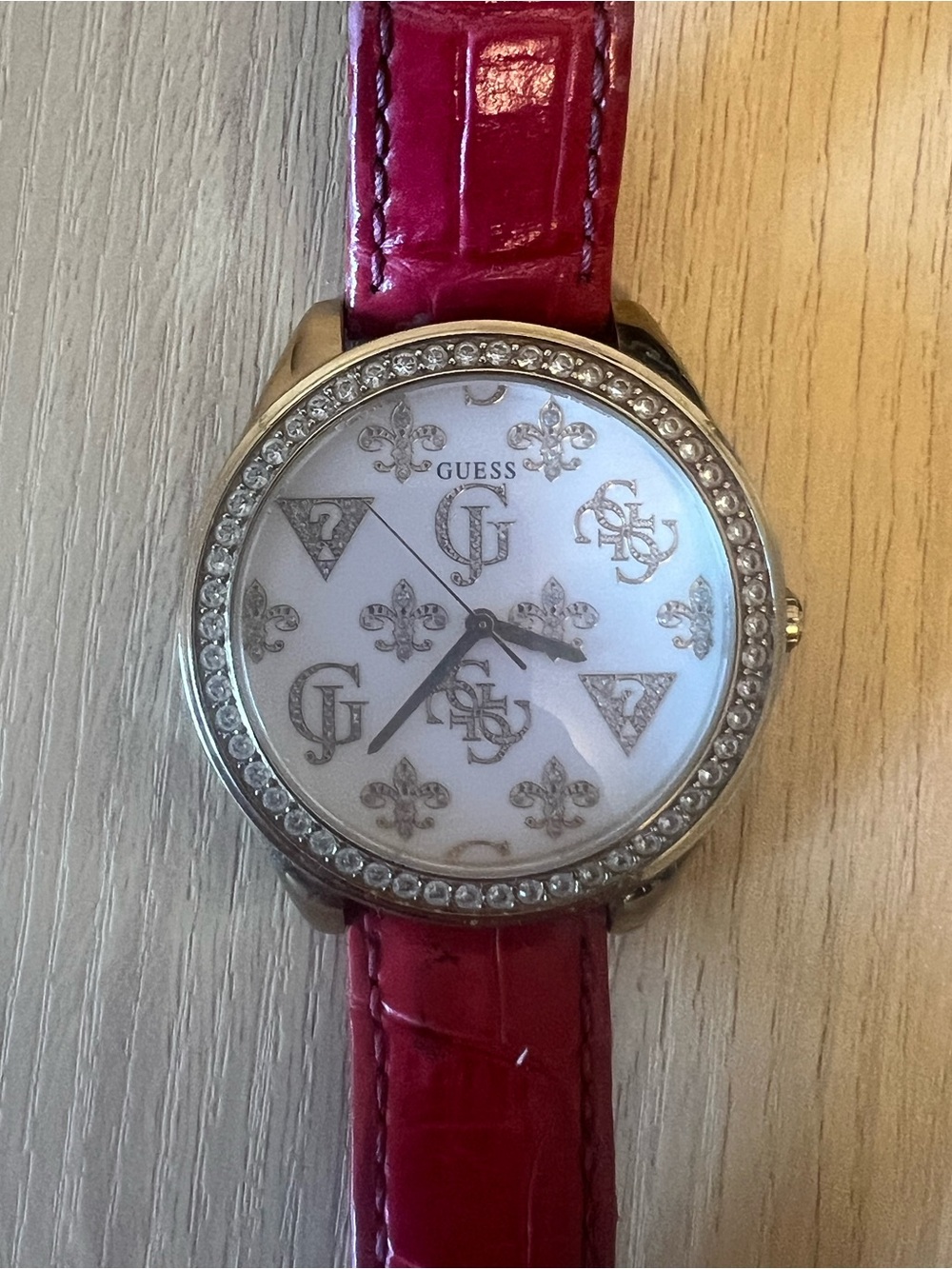 Y2K GUESS Watch